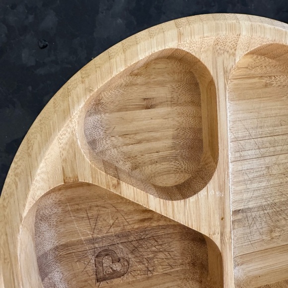 Munchkin Bamboo Divided Suction Plate - Picture 6 of 10